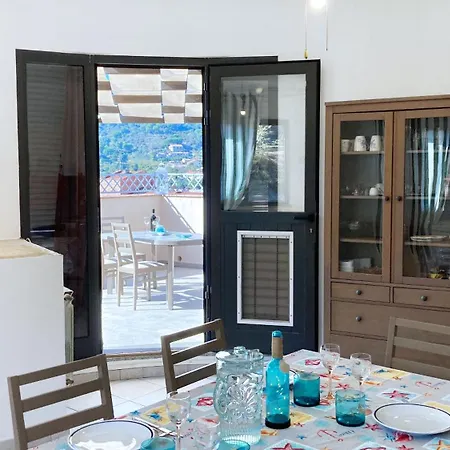 Casa California - Argonauti Vacanze Apartmán *